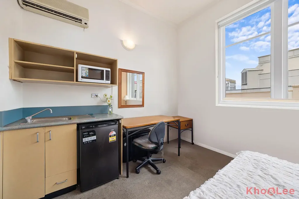 Ultimo 1部屋 NET RETURN 5.6% Studio with Air Conditioning and Bright Natural Light.