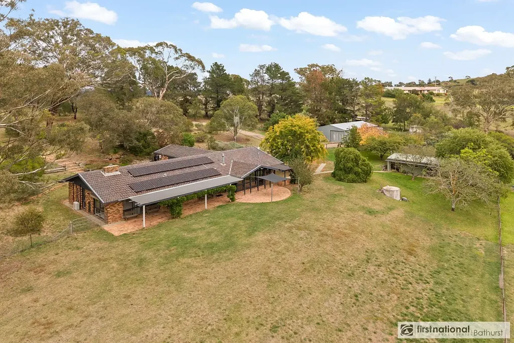 Mount Rankin 4 Bedroom “DALEBA” – Elevated Rural Sanctuary on 25 Picturesque Acres