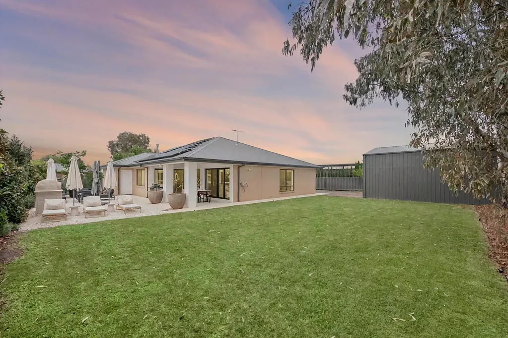 322 Guys Hill Road, Strathfieldsaye, VIC 3551