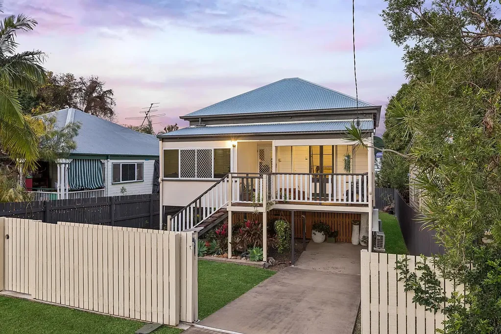 39 West Street, The Range, QLD 4700