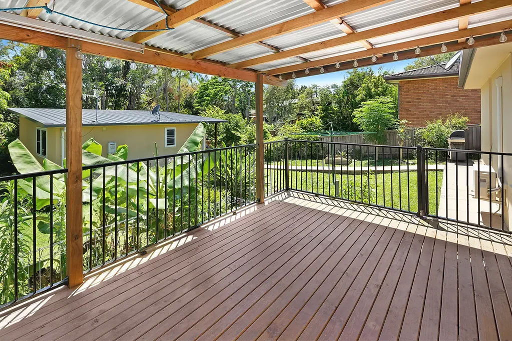 Toormina 4Zimmer With a spacious granny flat to cater for the whole family or an ideal investment