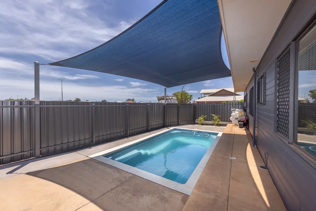 Baynton 3房  Family Living with Pool, Space & Room to Enjoy!
