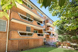 1/2-6 Kitchener Street, Kogarah