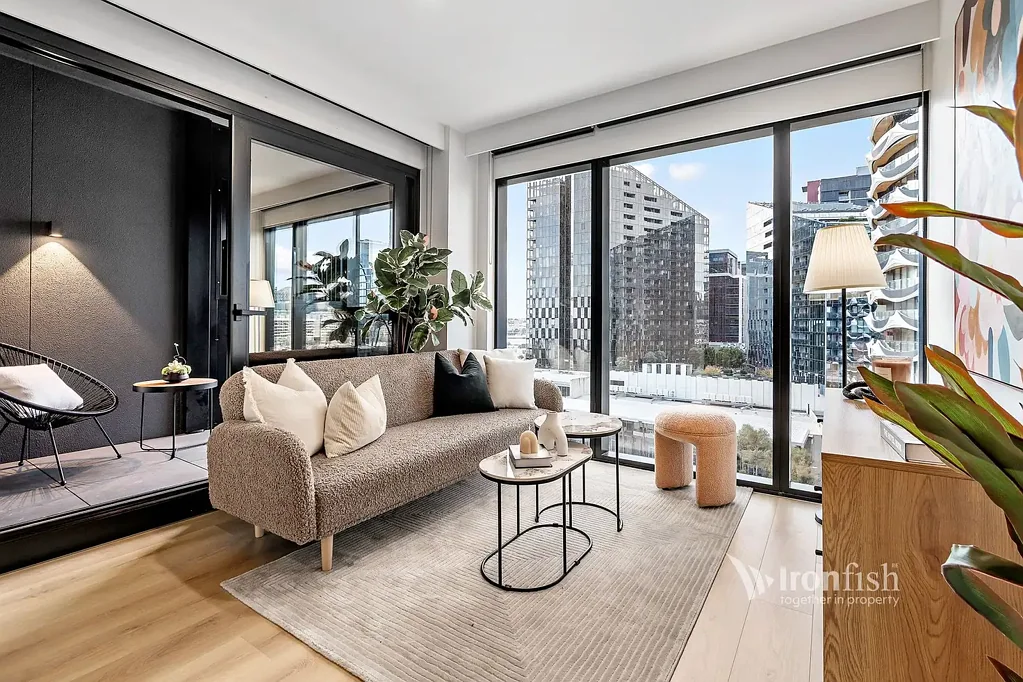 911/8 Pearl River Road, Docklands, VIC 3008