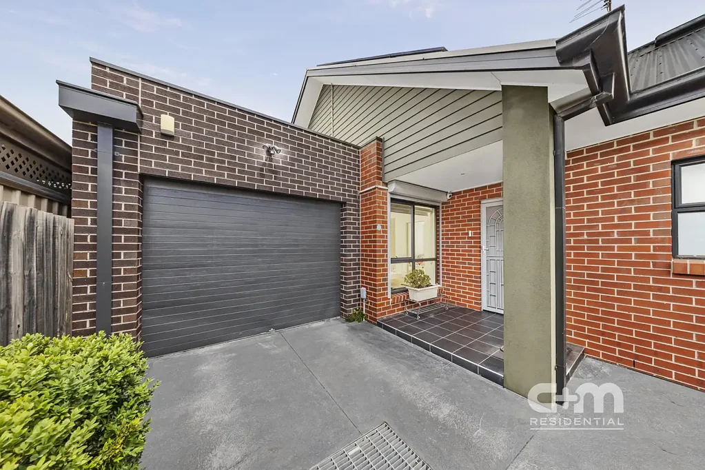 Pascoe Vale 3ਬੈੱਡਰੂਮ Easy Living Steps From It All...!