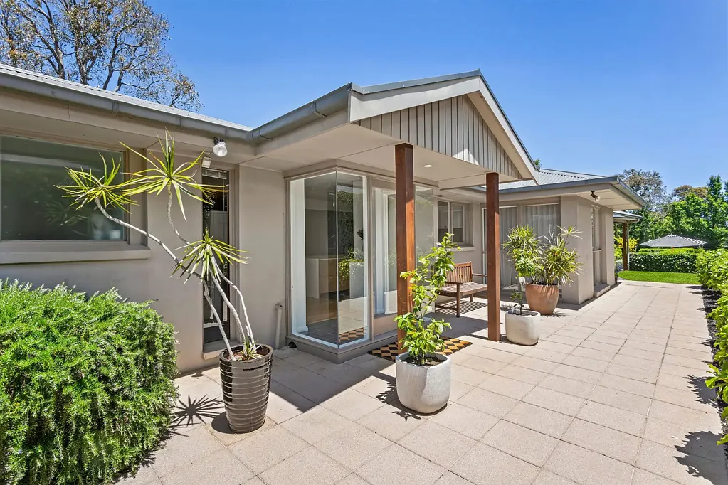 1 Kiaora Avenue, Mount Martha, VIC 3934