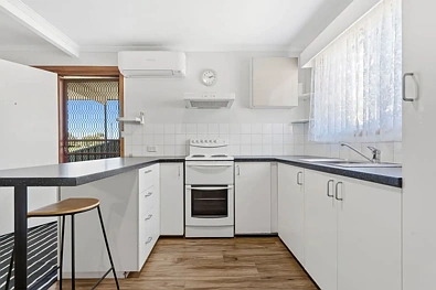 14 CARR ST, COLAC VIC 3250, 0 कमरे, 0 बाथरूम, Unit