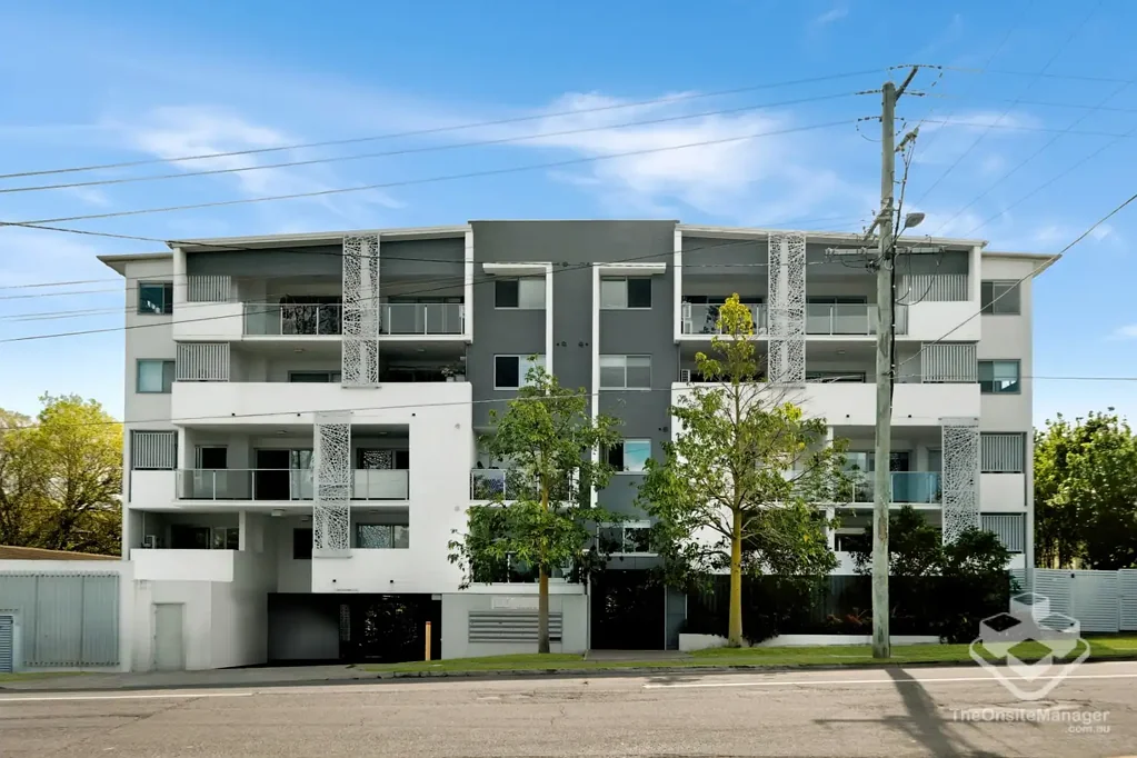 Corinda 2ਬੈੱਡਰੂਮ Spacious Upper-Level Apartment with Views in the Heart of Corinda
