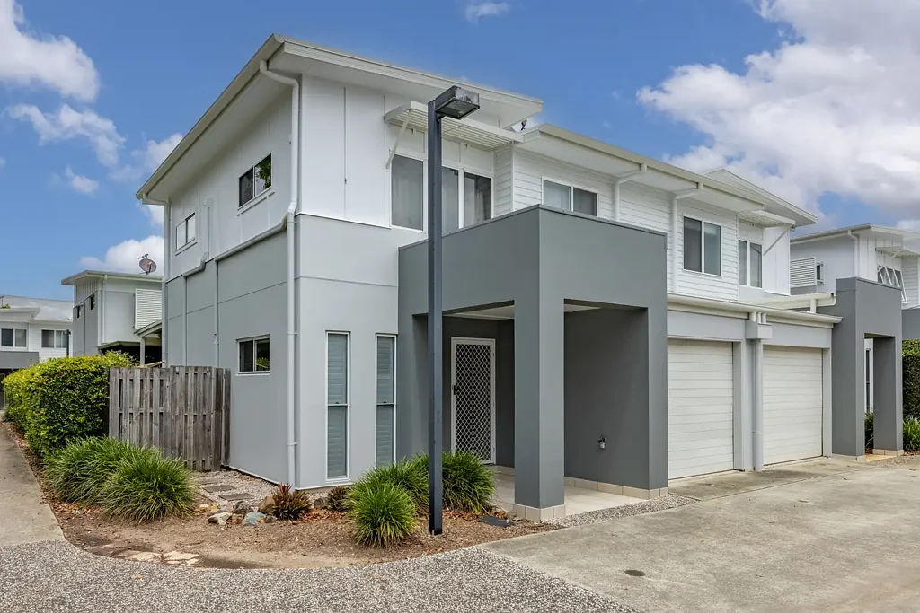 Burpengary 3कमरा Modern Townhouse in the Heart of Burpengary