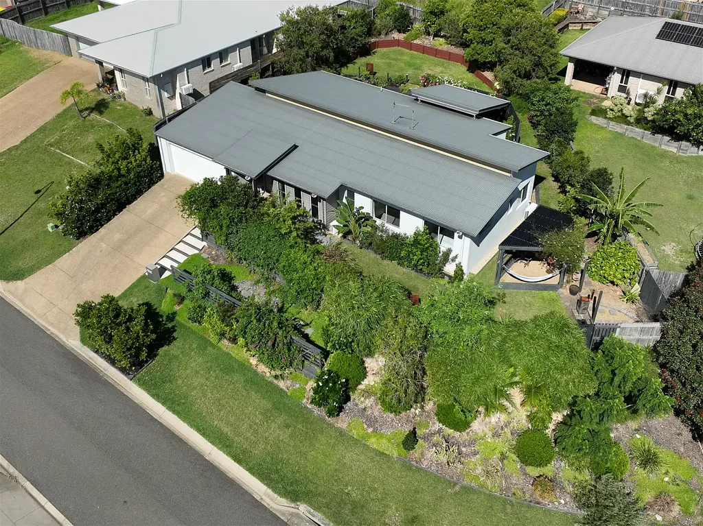6 Windjana Court, New Auckland, QLD 4680