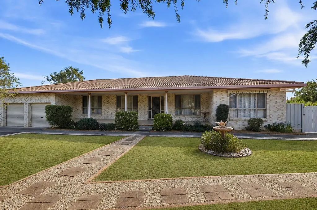 8 Coorigil Street, Tamworth, NSW 2340