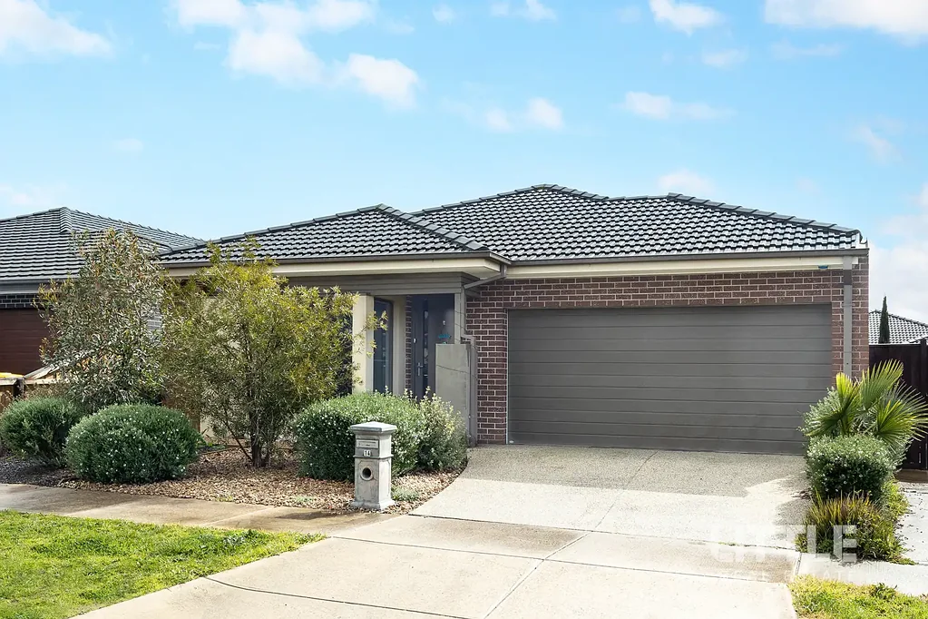 14 Upthorpe Way, Mickleham, VIC 3064