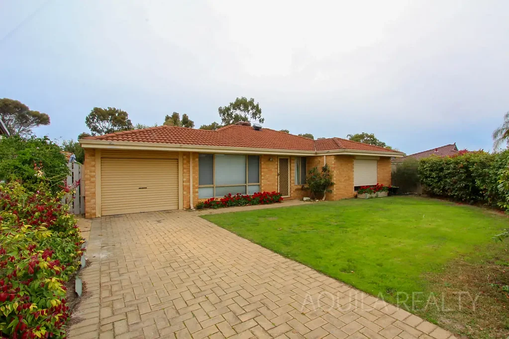 2 Yeates Lane, Stratton, WA 6056