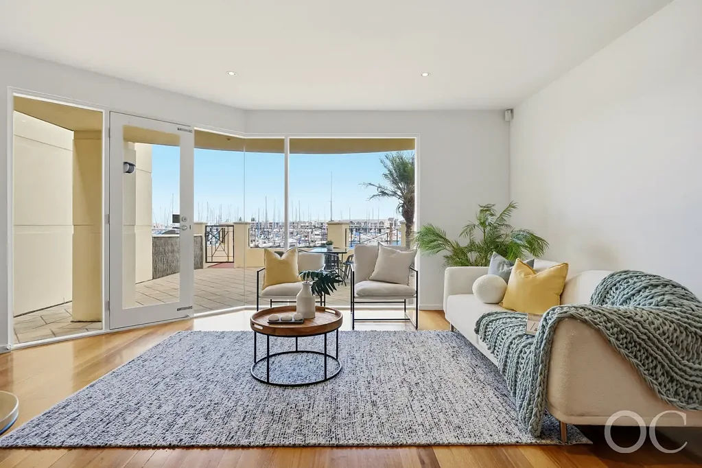 North Haven 3غرفة نوم Open the Door to Waterfront Living With Marina Views, Sunsets & Dolphins