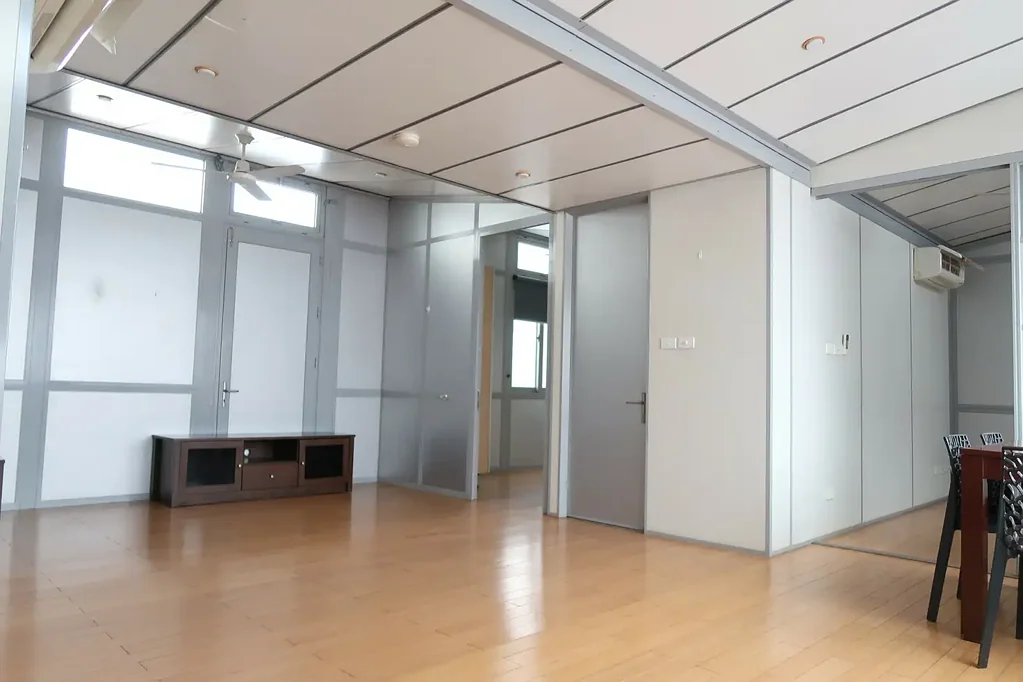 Centrally Located Low Maintenance 3 Bedroom, 2 Bathroom