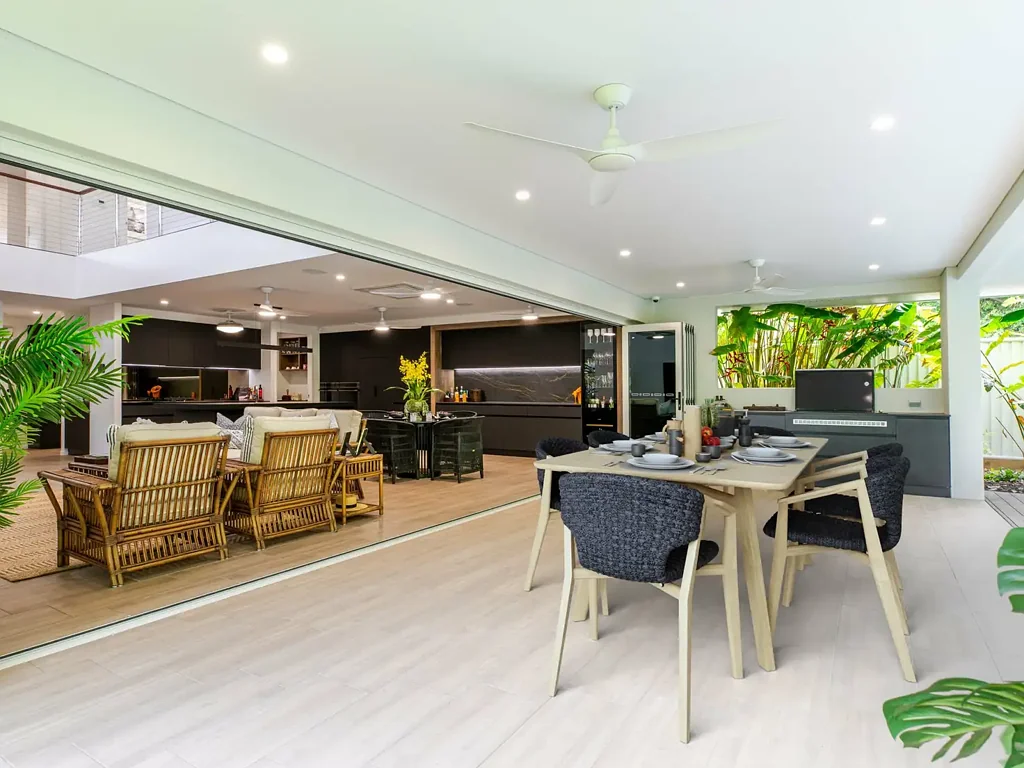 Palm Cove 4房  A Modern Masterpiece of Design and Luxury