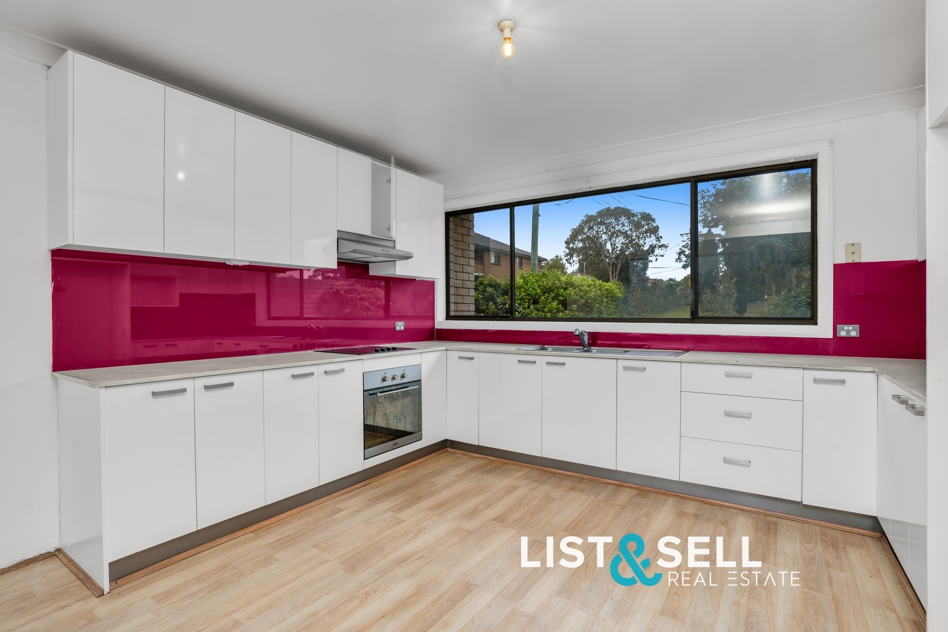 3 BINGARA RD, MACQUARIE FIELDS NSW 2564, 0 ห้องนอน, 0 ห้องน้ำ, House