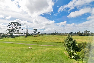 Brand New 4-Bedroom, 3-Bathroom Duplex – 17 Martin Place, Kelston
