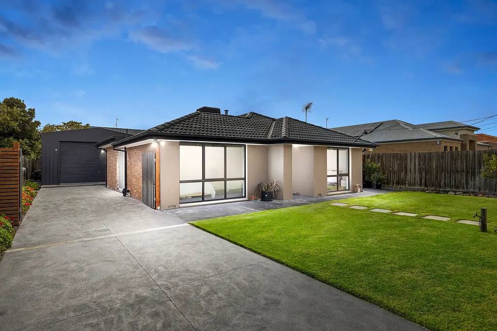 26 Watson Avenue, Dromana, VIC 3936