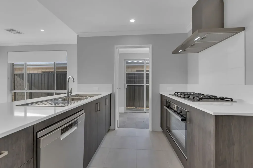 Brand New Four Bedroom Home in Lakelands