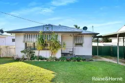 27 YOUNG AVE, Nowra