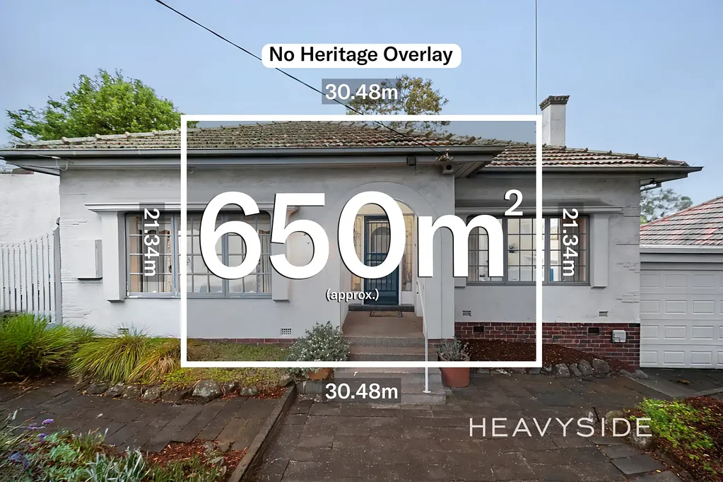 Camberwell 4ਬੈੱਡਰੂਮ Art Deco Classic (Spanish Mission) with light and space for your family to enjoy