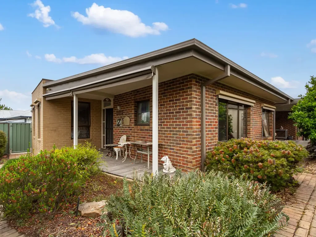 45 Carpenter Street, Maffra, VIC 3860