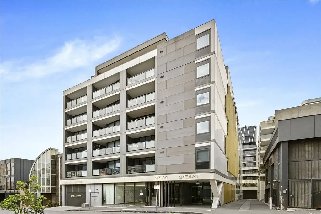 Stylish Inner City Living in the Heart of Richmond