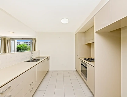16/1 Juniper Drive, Breakfast Point, NSW 2137, 3房, 2浴, 整租公寓