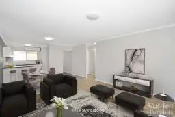 1/25 Lyndavale Drive, Larapinta