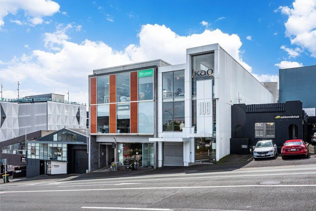Auckland Central MODERN OFFICE WITH CHARACTER ASPECTS