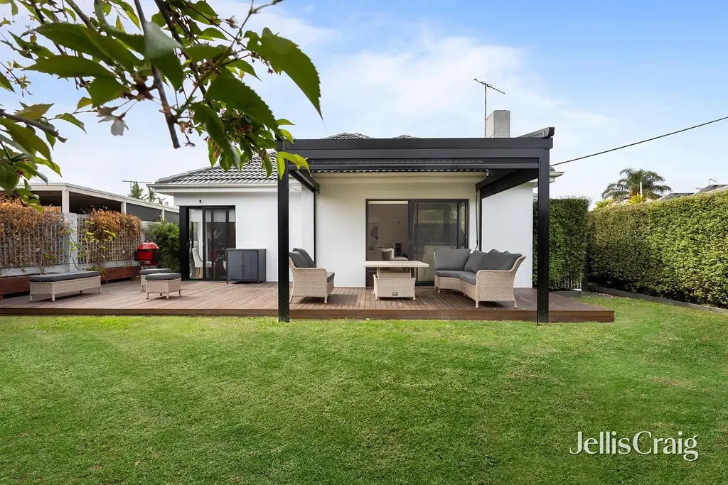 Bentleigh 2कमरा Up front and renovated with finesse