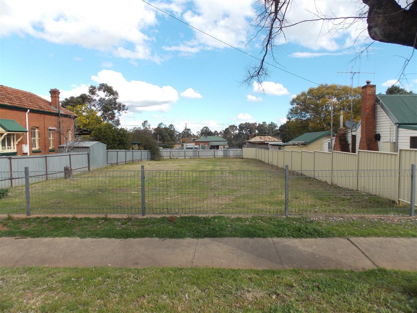 84-86 CLARINDA ST, PARKES NSW 2870, 0 침실, 0 욕실, House