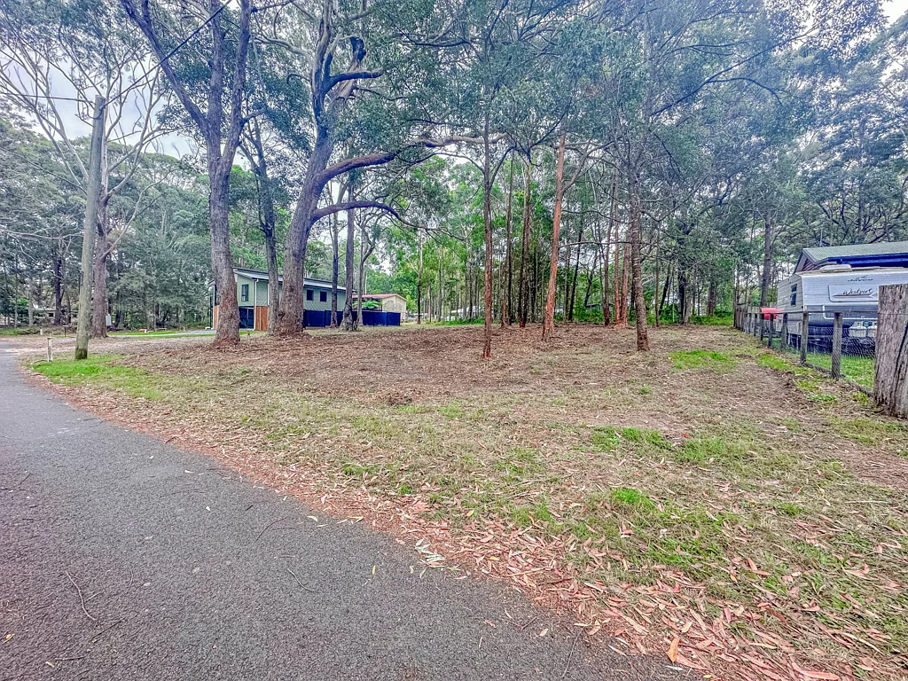 23 Heeterra Street, Russell Island, QLD 4184