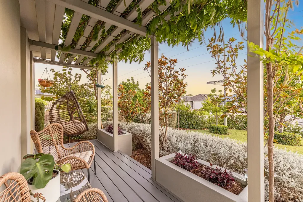 400 Woollcott Avenue, Brabham, WA 6055