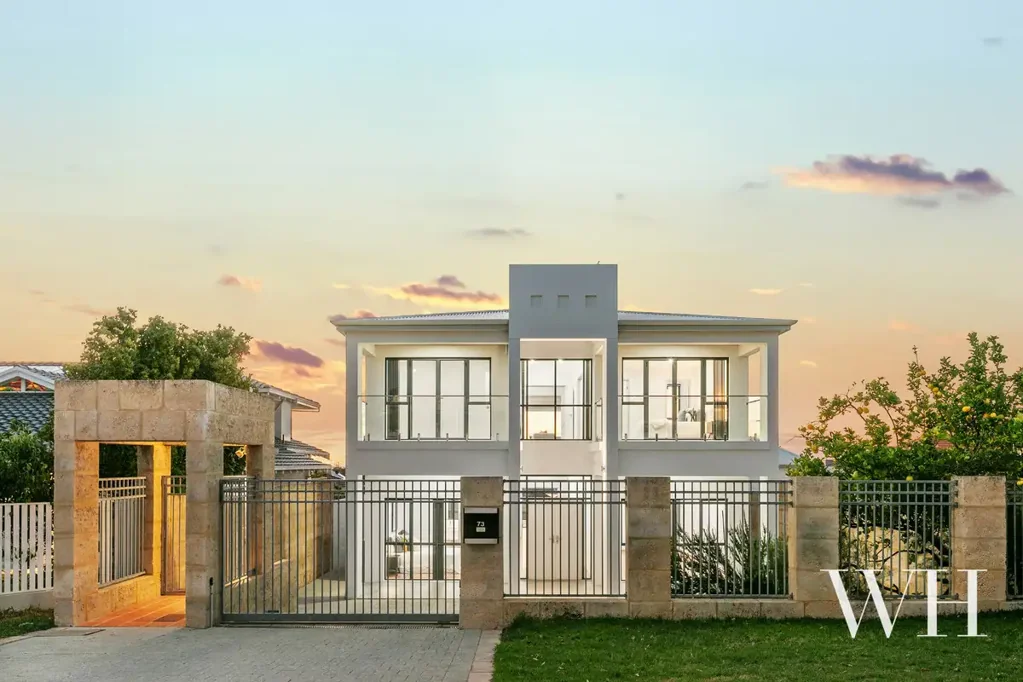 East Fremantle 4ਬੈੱਡਰੂਮ Luxurious Family Living: River Views, Space & Endless Versatility