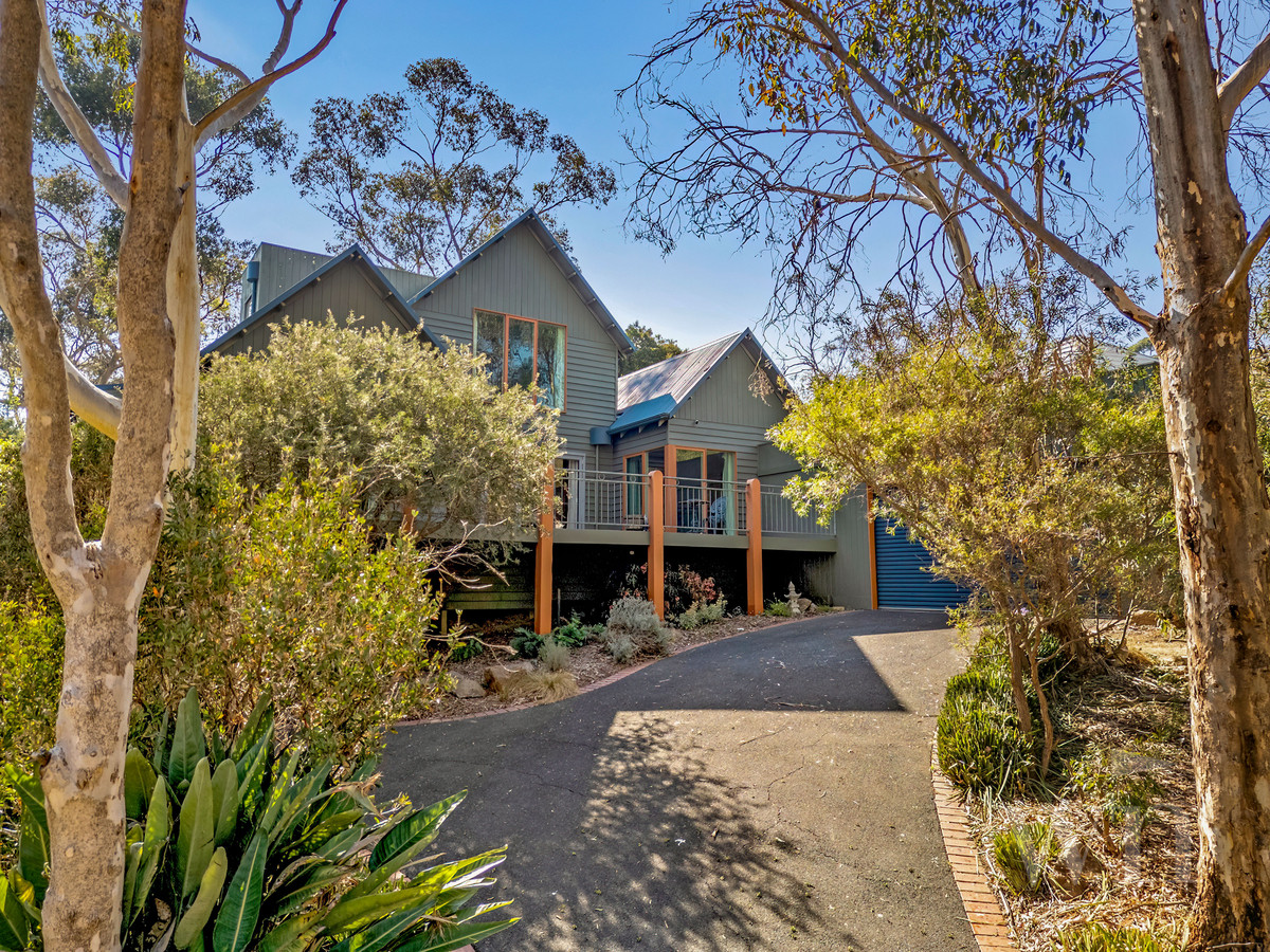 121 BAY RD, MOUNT MARTHA VIC 3934, 0 Bedrooms, 0 Bathrooms, House