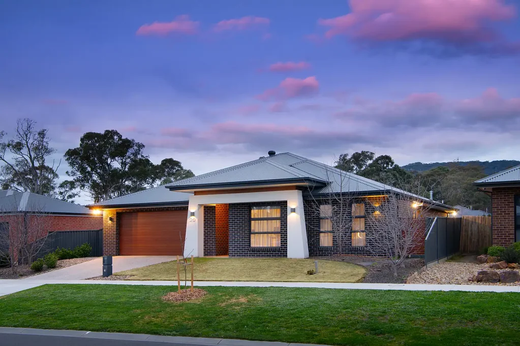Harcourt 3 Bedroom Modern Luxury and Comforts in Harcourt – A Stunning 3-Bedroom Residence.