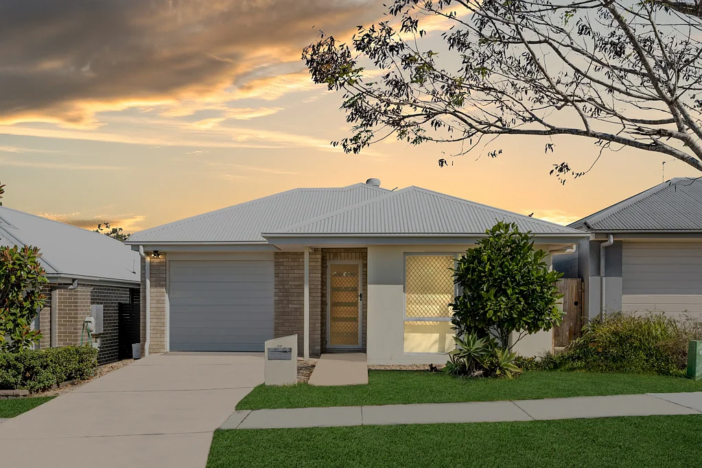 66 Trailblazer Drive, Flagstone, QLD 4280