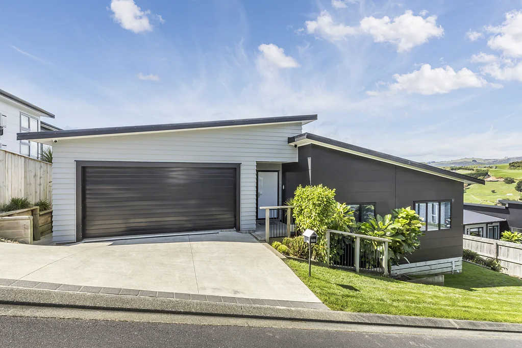 168 Endeavour Drive, Whitby, Porirua City, Wellington