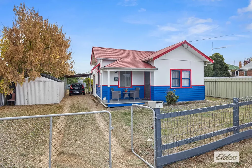 Stawell 2Kwarto Cosy and Affordable On A Corner Allotment