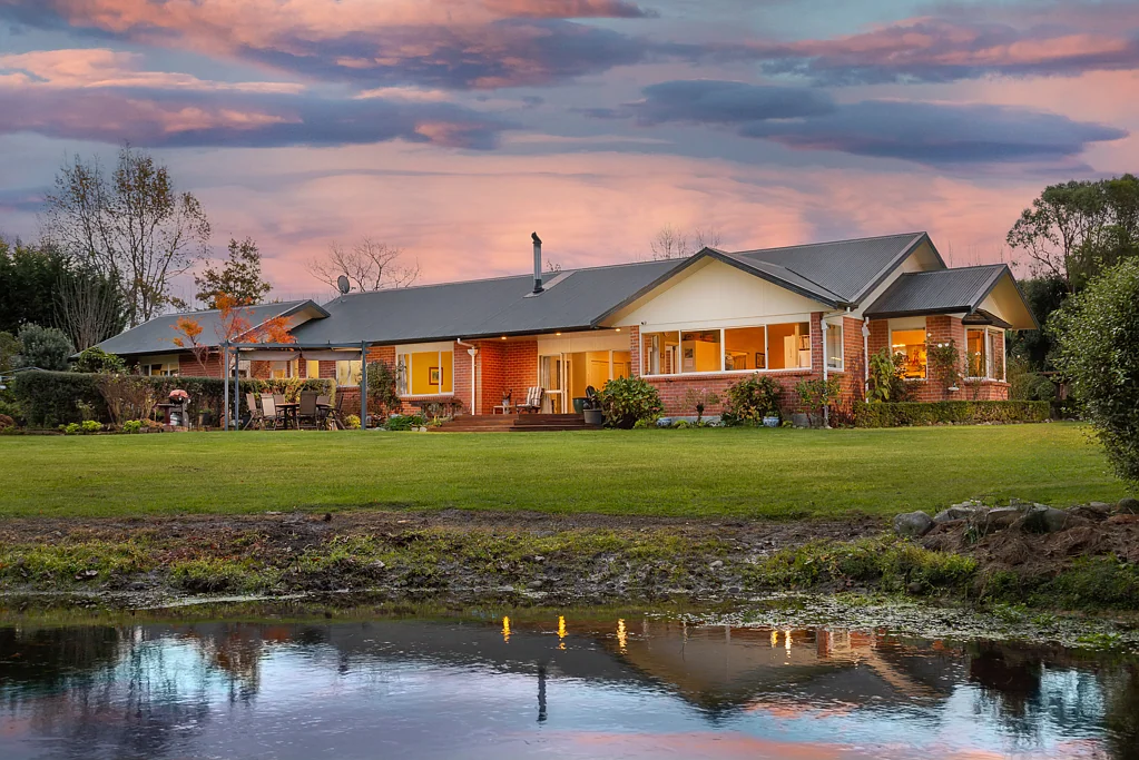 Masterton 3कमरा Charming hidden gem - prime Homebush location!