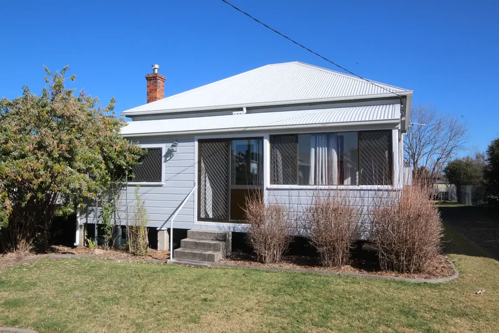 16 Granite Street, Stanthorpe, QLD 4380
