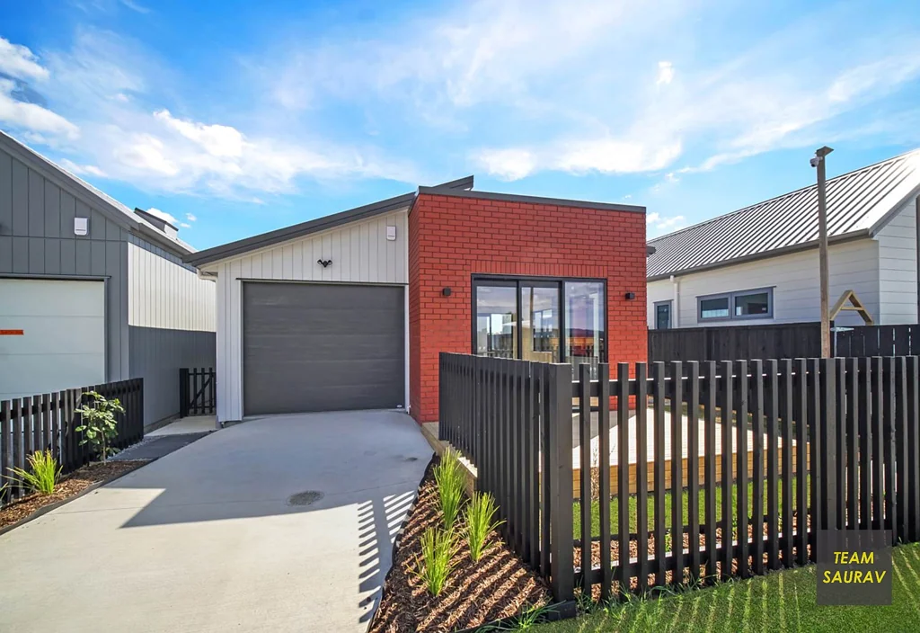 Karaka 3房  Modern Family Living in Sought-After Karaka