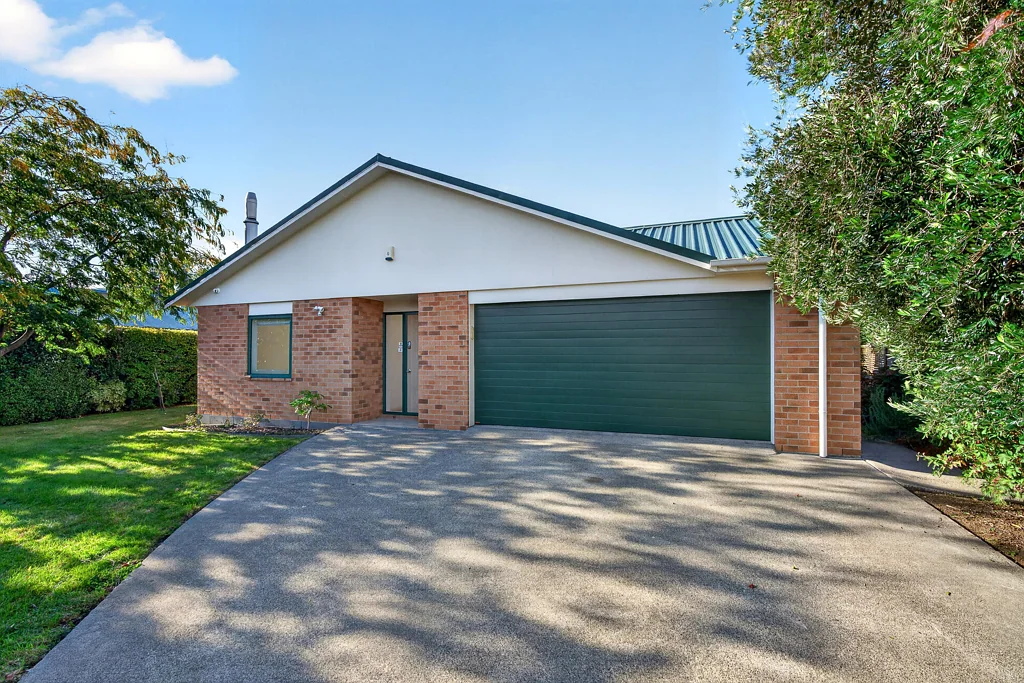 Carterton 3房  Private, Spacious and Easy Care Living