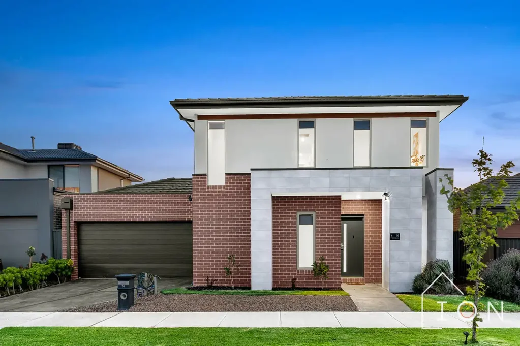 14 Romney Way, Clyde North, VIC 3978