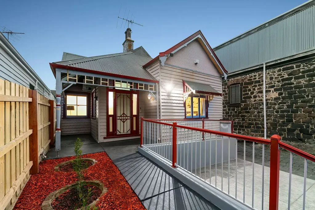 1/227 Albion Street, Brunswick, VIC 3056