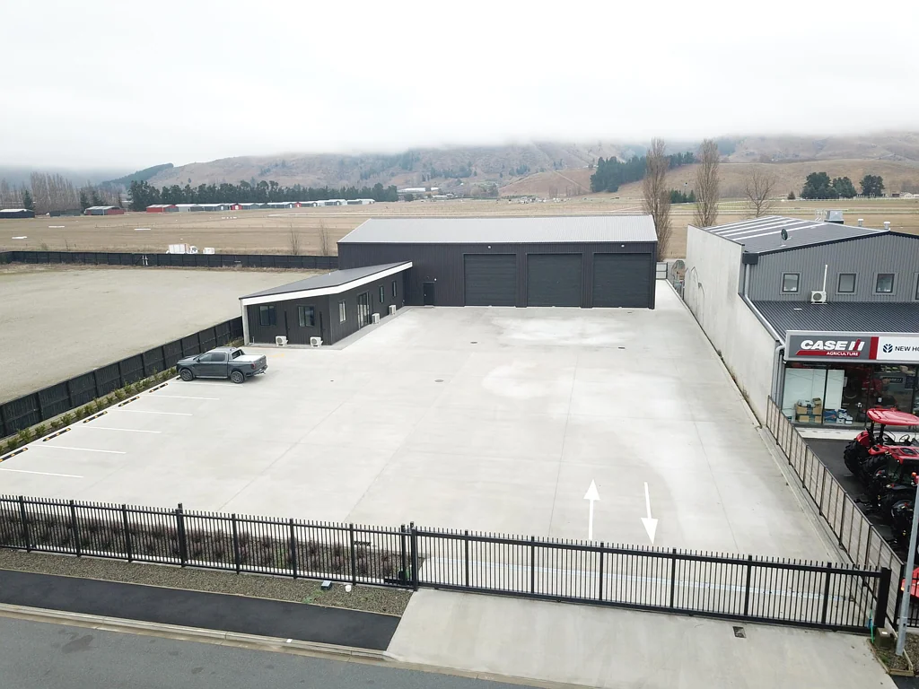 Cromwell Exceptional brand-new warehousing