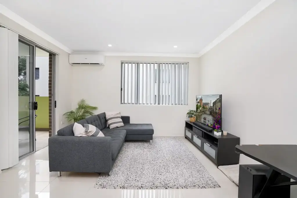 Toongabbie 1Phòng ngủ Contemporary Living � 1-Bedroom Apartment with Executive Appeal