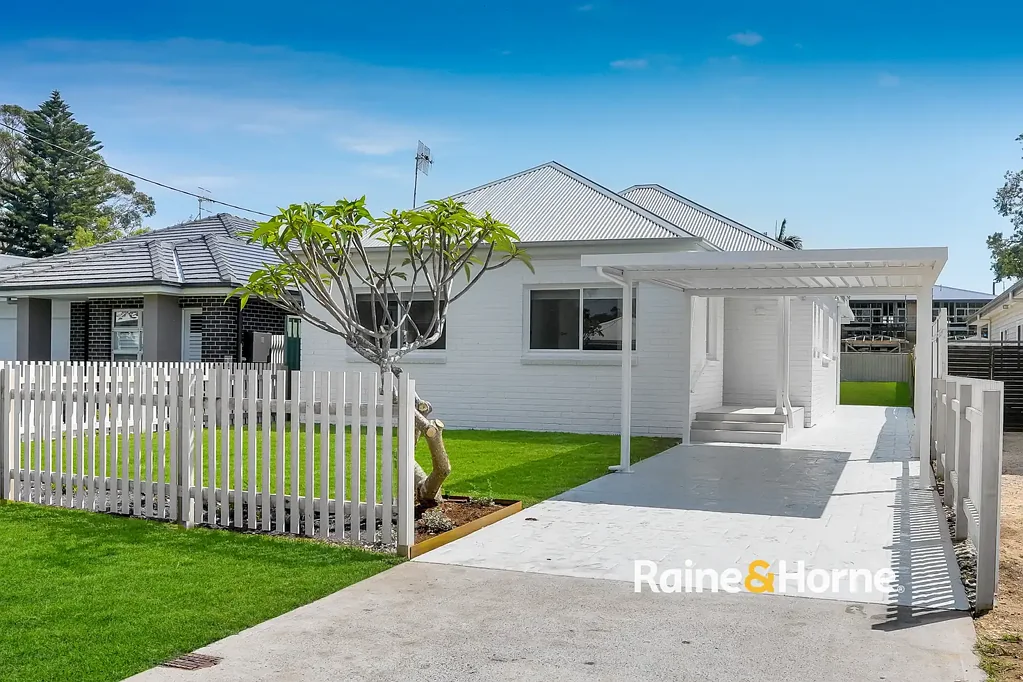 33 Brisbane Avenue, Umina Beach, NSW 2257